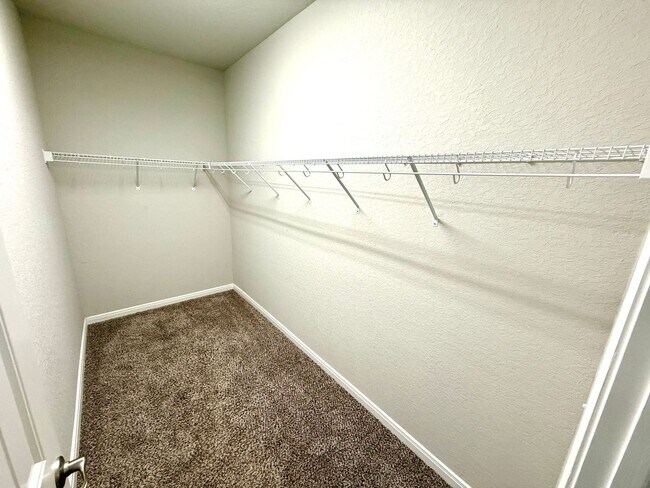 Building Photo - Spacious 4-Bedroom Single-Story Home with Modern Features & Open Living