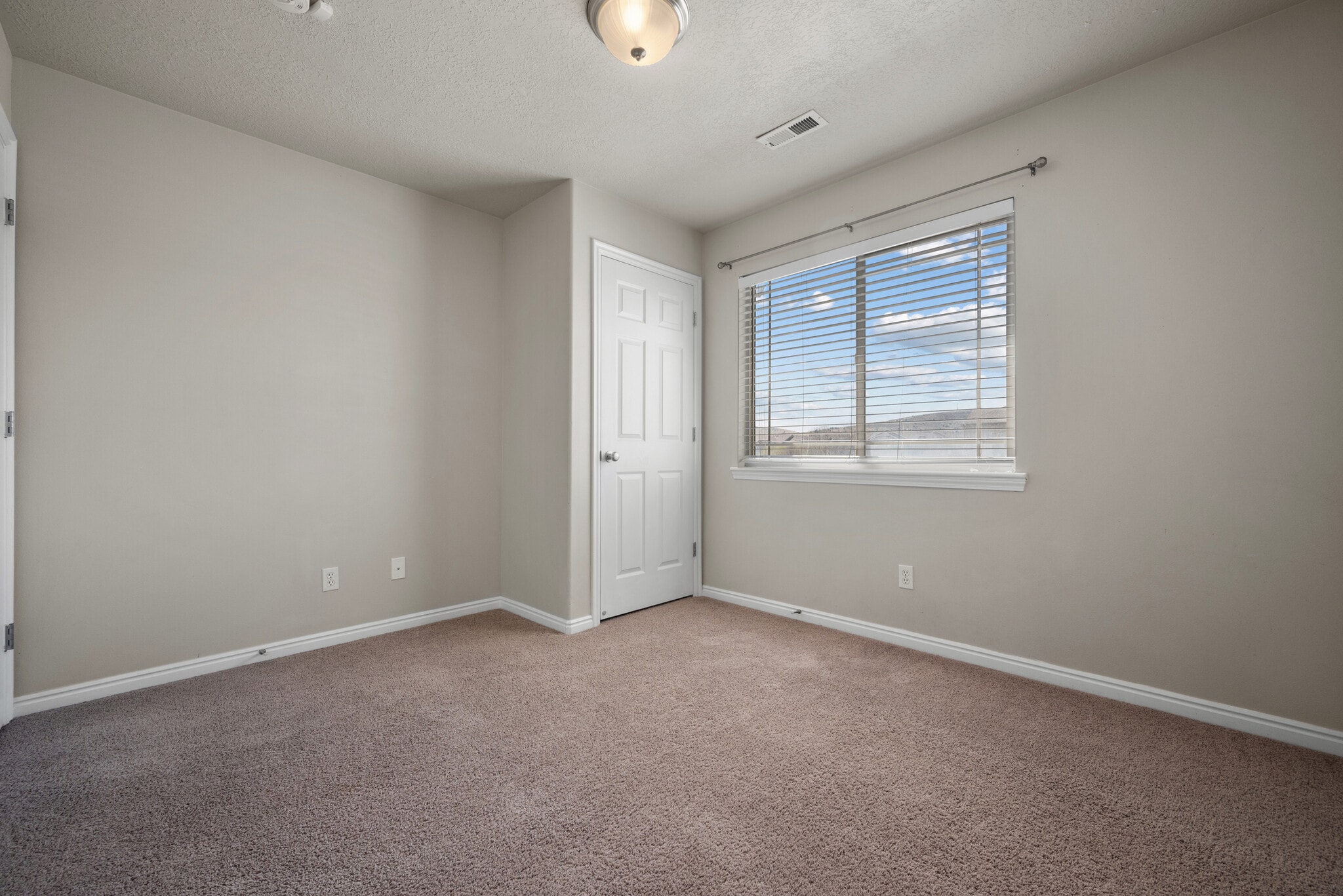 Bedroom 1 - 3585 E Rock Creek Rd #11