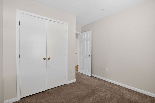 Building Photo - 46095 Maria Way