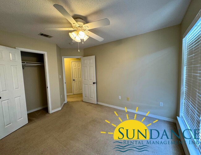 Building Photo - Spacious 4-Bedroom Home on a Quiet Cul-de-Sac!