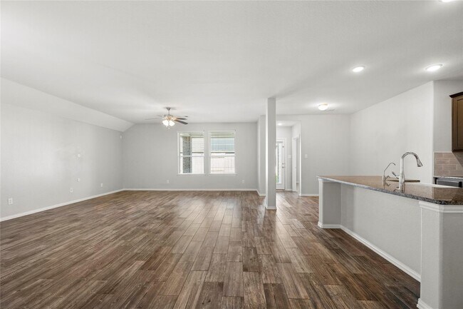 Building Photo - 29507 Whitebrush Trace Dr