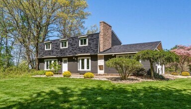 Building Photo - 6375 Bauer Rd