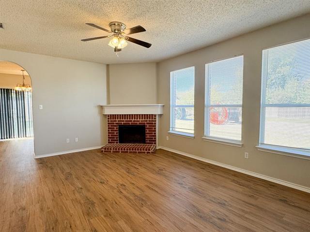 Building Photo - 325 Rock Hill Dr