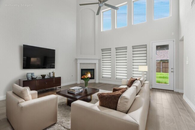 Building Photo - 2832 Saltwood Ct