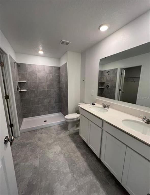 Building Photo - 2534 Skyline Lp