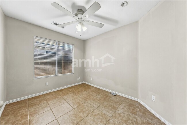 Building Photo - 40 N Birch St