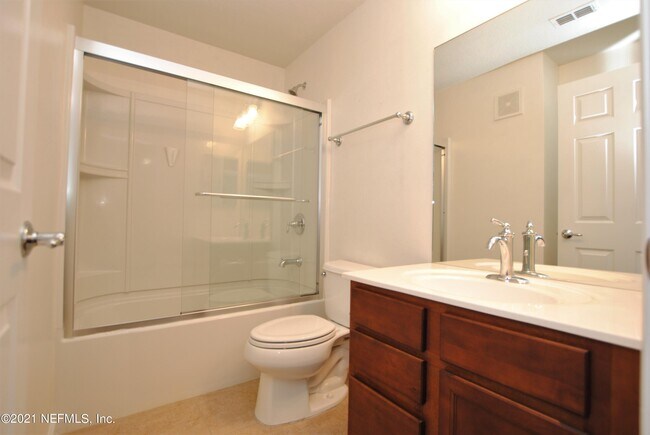 Building Photo - 6633 Jefferson Garden Ct