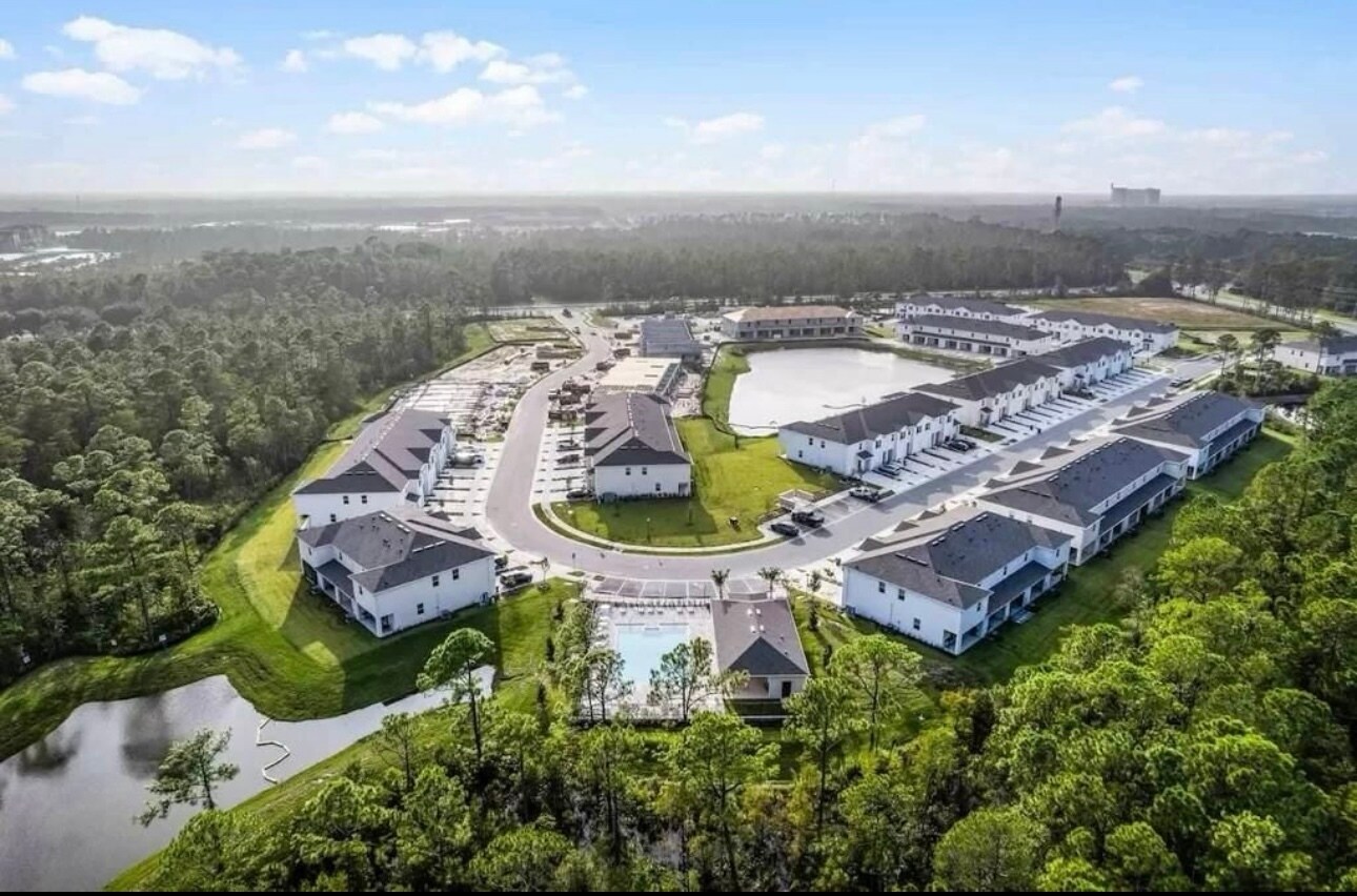 Building Photo - 120 Reena Dr