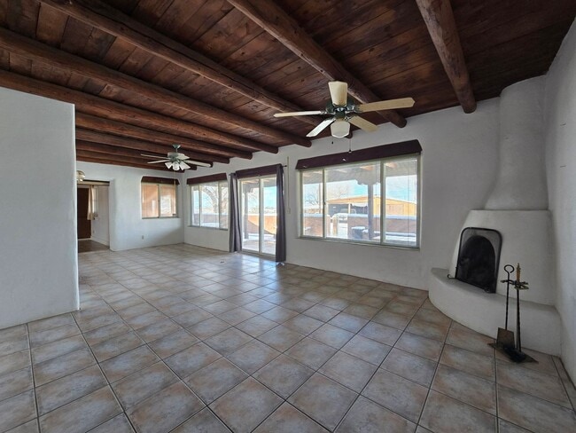 Building Photo - 27633 W Frontage Rd