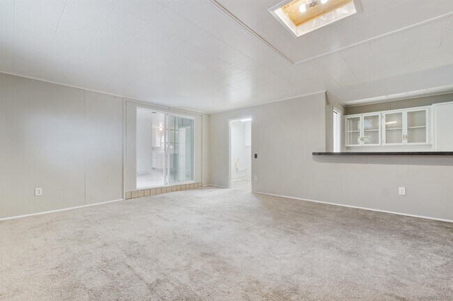 Building Photo - 6734 Barnhurst Dr