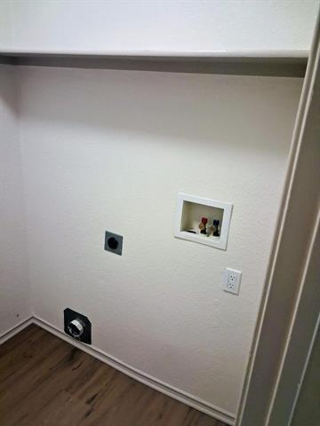 Building Photo - 6004 Harwood Crossing Dr