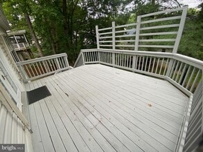 Building Photo - 23 Stoneridge Ct