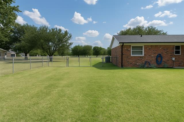 Building Photo - 10605 Shannon Valley Dr