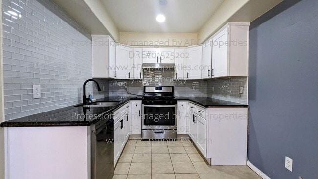 Building Photo - 141 S Pritchard Ave