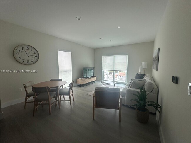 Building Photo - 1938 Jackson St