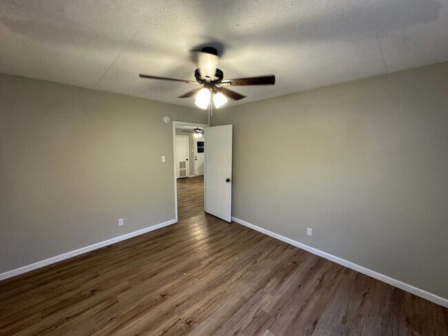 Building Photo - 3Bd/2Ba in Killeen, TX!