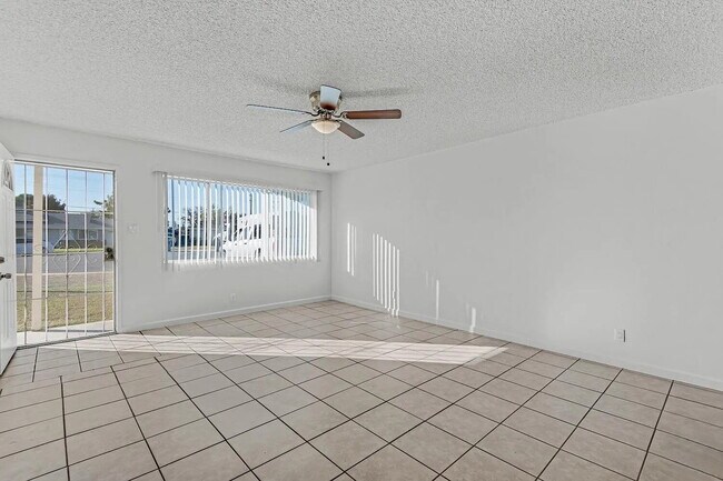 Building Photo - Beautifully Updated 3 Bedroom Home with Pool, Spacious Backyard & 2-Car Garage!