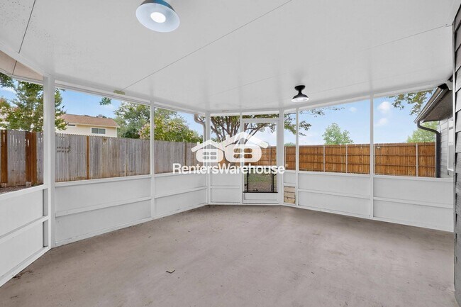 Building Photo - 3945 Spoonwood Ln