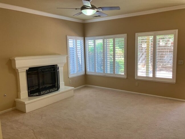 Building Photo - 3625 Jarena Dr