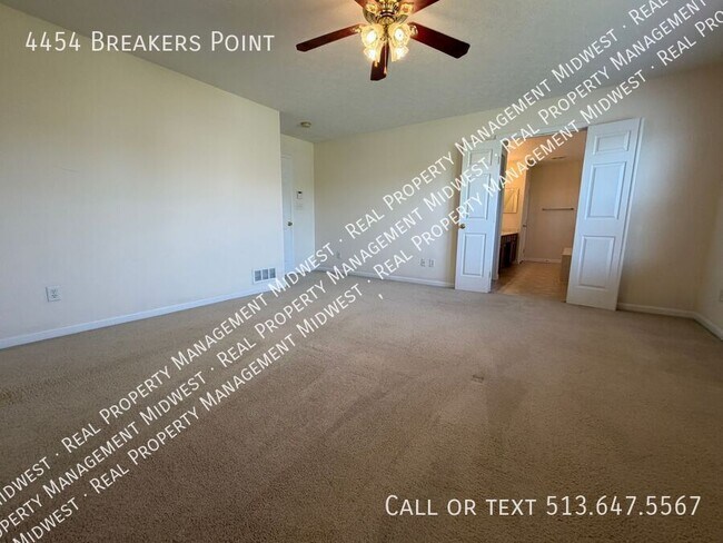 Building Photo - 4454 Breakers Point