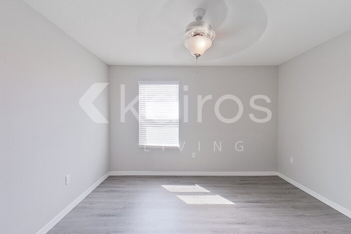 Building Photo - 8610 SW 44th Ct