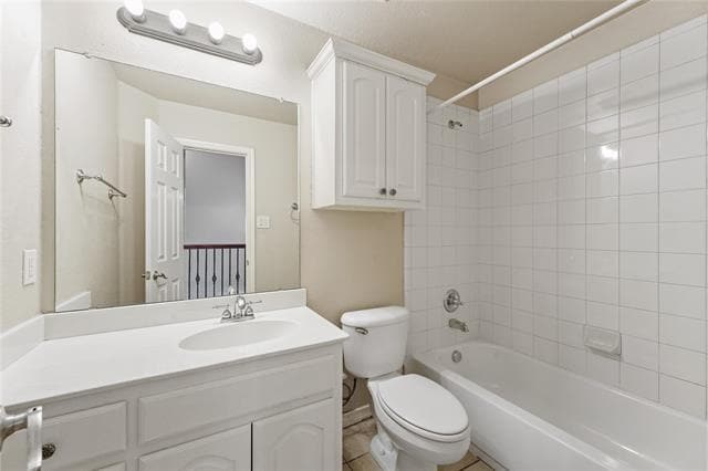 Building Photo - 11800 Pondview Ln