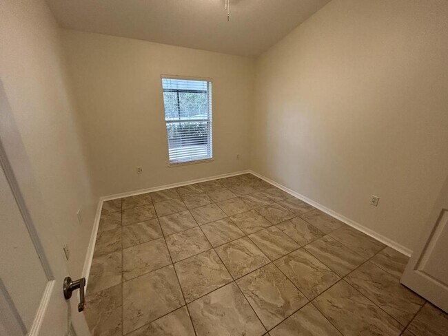 Building Photo - 3257 Helmel Ct