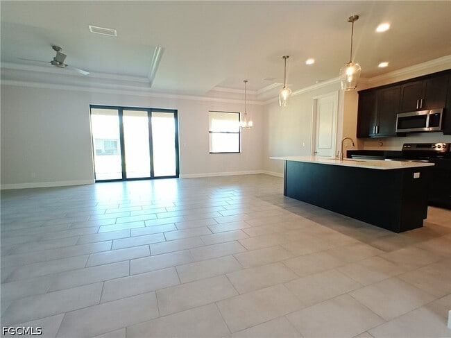 Building Photo - 1017 SW 33rd St