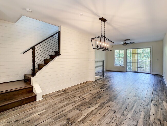 Building Photo - BEAUTIFULLY UPDATED 2 BED, 2.5 BATH CONDO IN WILLOWBROOK WITHIN LAKEWOOD RANCH