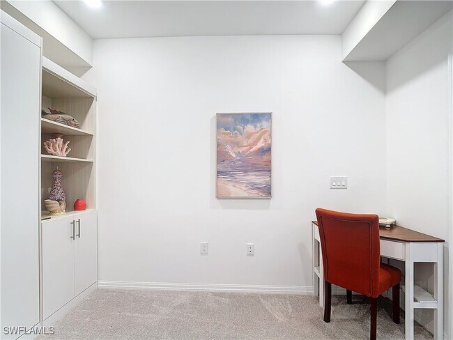 Building Photo - 15950 Grassland Ln