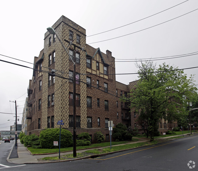 Primary Photo - Sheldon Arms