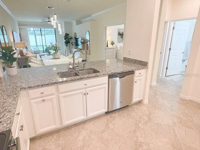 Building Photo - 9893 Haze Dr