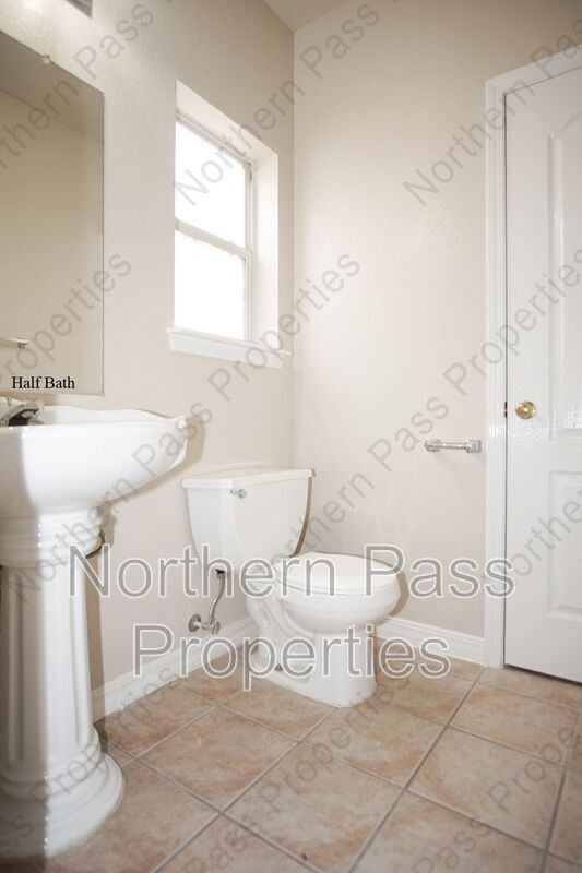 Building Photo - 13717 Paseo De Fe Cir