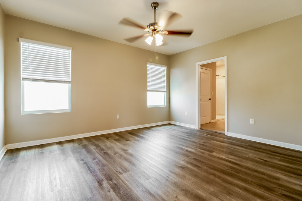 Building Photo - 10988 Carlton Fields Dr