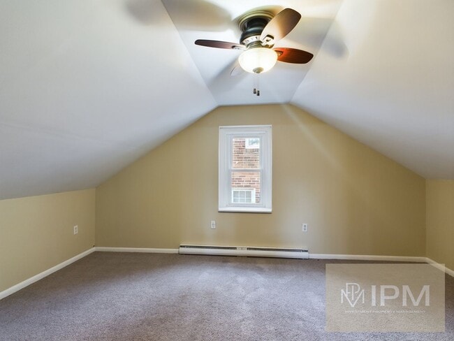 Building Photo - Charming 3BR Cape Cod Home in York Suburban Schools with Fenced Yard & Sunroom!!