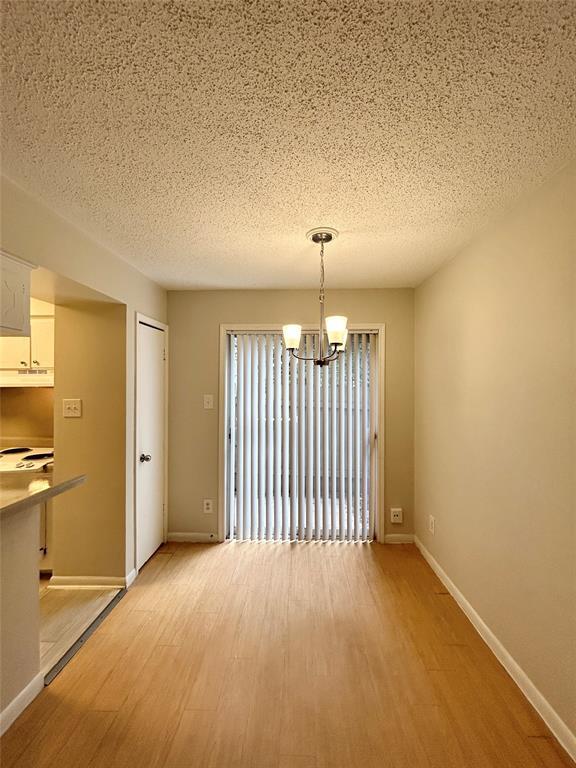 Building Photo - 3902 Mandell St