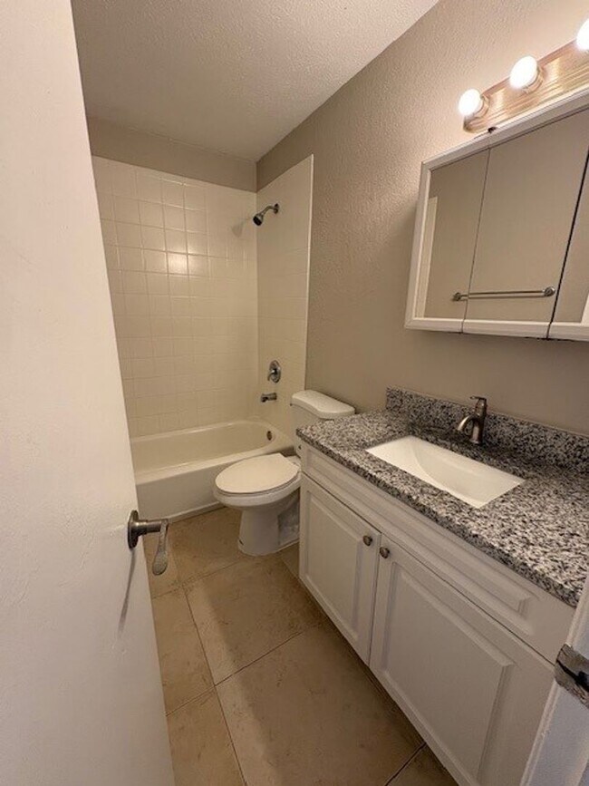 Building Photo - Whispering Oaks