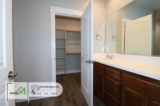 Building Photo - 2879 Calaveras Ct