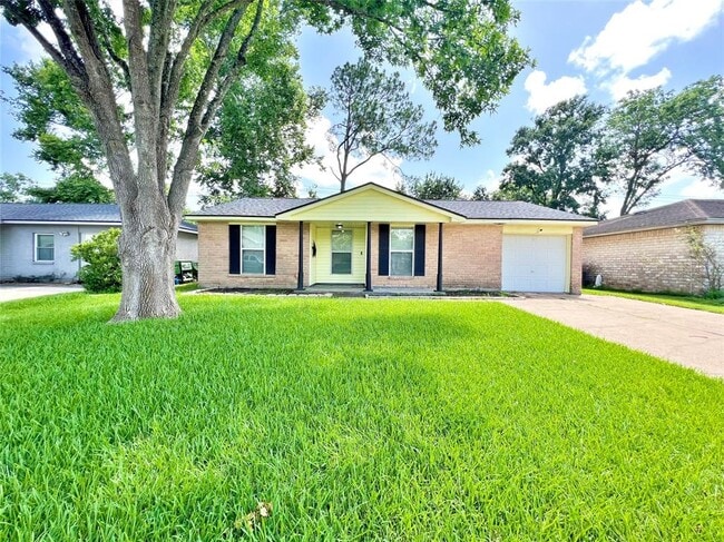 Primary Photo - 16914 David Glen Dr