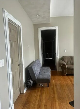 Building Photo - 149 Chapin St