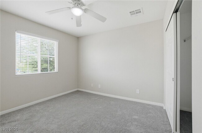 Building Photo - 6416 N Setting Moon St