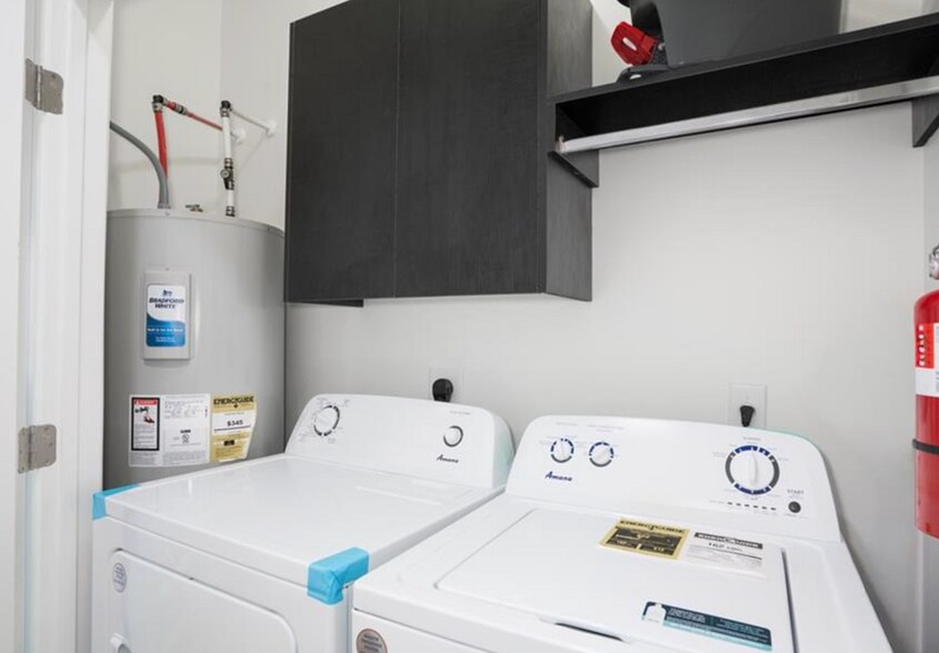 Building Photo - 12509 N 40th St