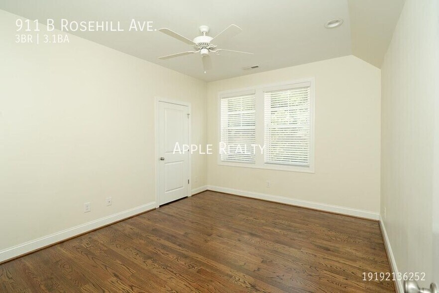 Building Photo - 911 Rosehill Ave