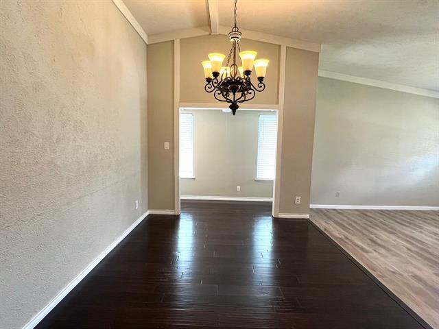 Building Photo - 1208 Crestwood Ct