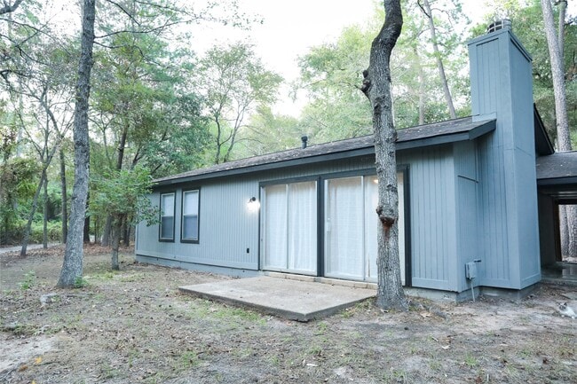 Building Photo - 2709 S Millbend Dr