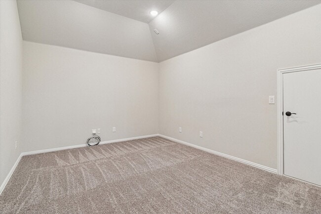Building Photo - 1702 Veneto Dr