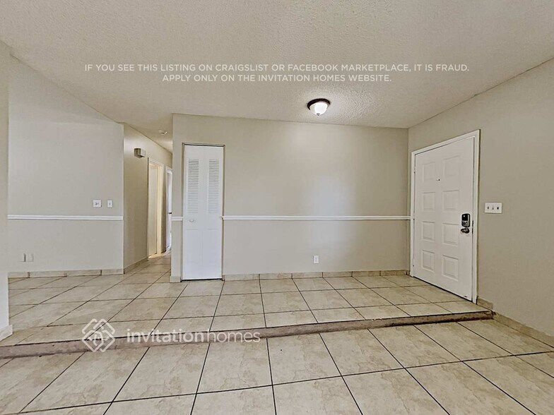 Building Photo - 2101 NW 108th Terrace