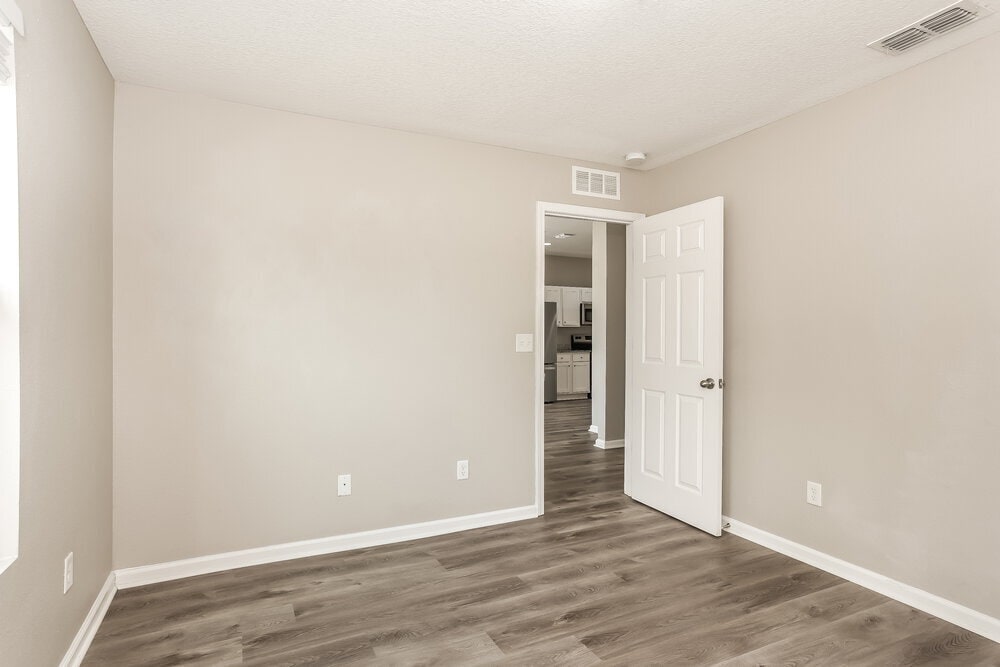 Building Photo - 8754 Kaye Ln