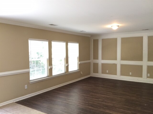 Building Photo - 138 Graduate Ln