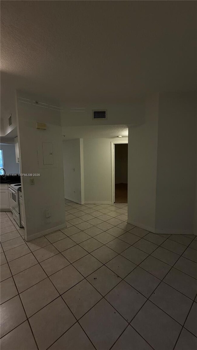 Building Photo - 741 SW 148th Ave